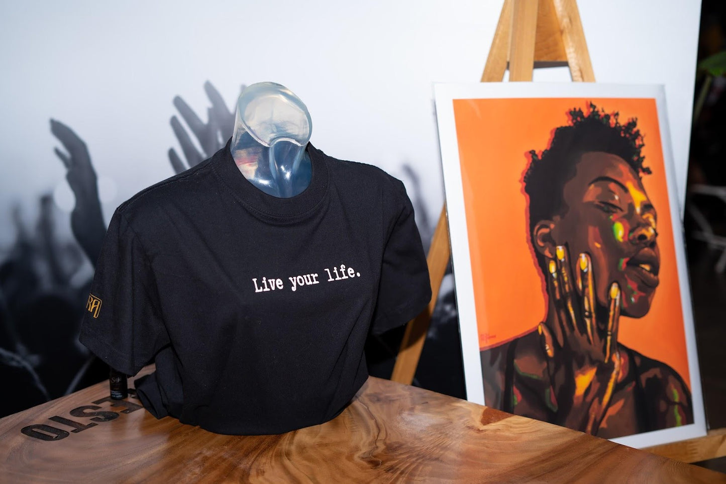 Live Your Life x RESIST - T-Shirt